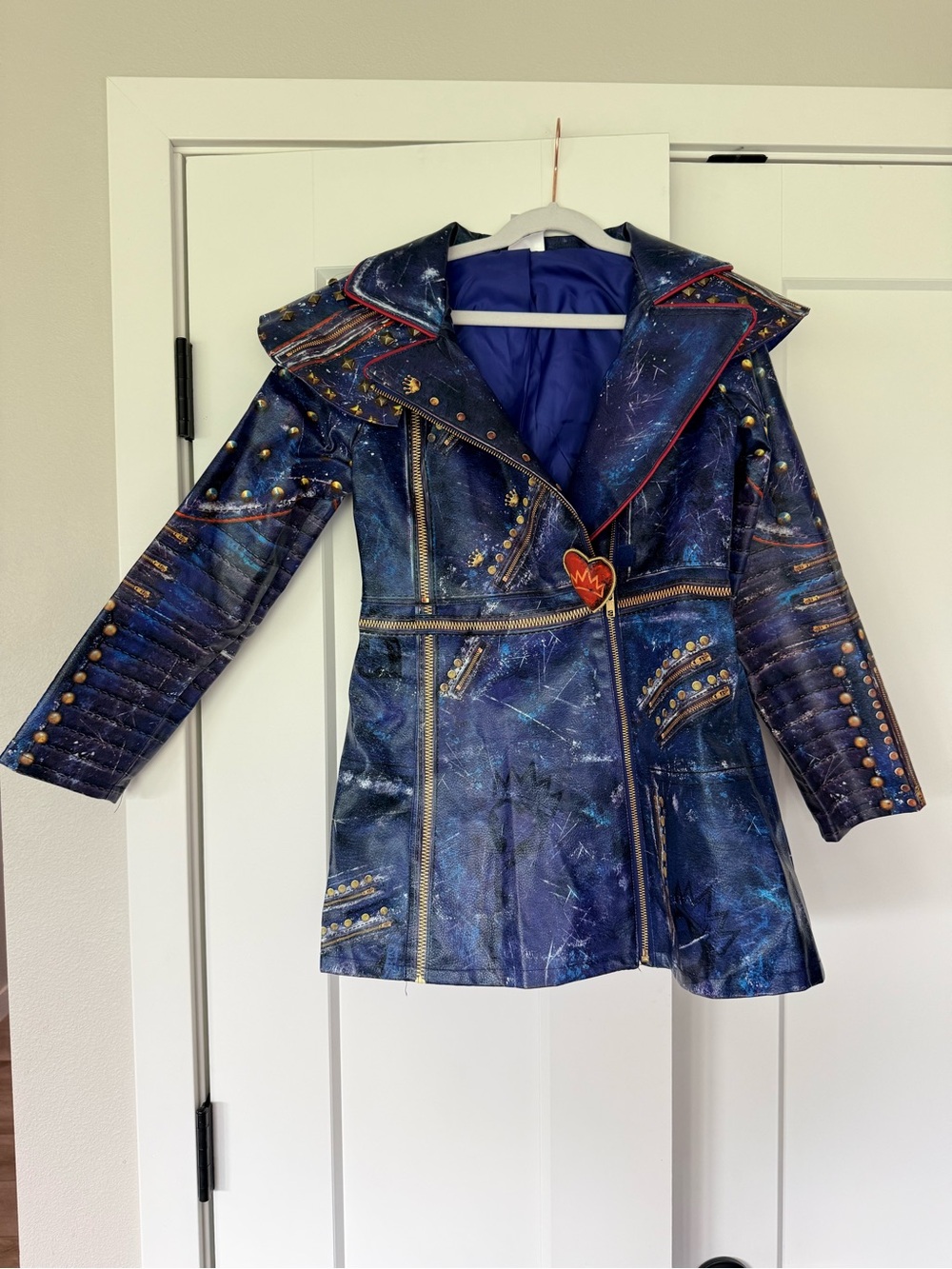 Disney Store Descendants 2 Evie Long Faux Leather Jacket HTF  Size 9/10